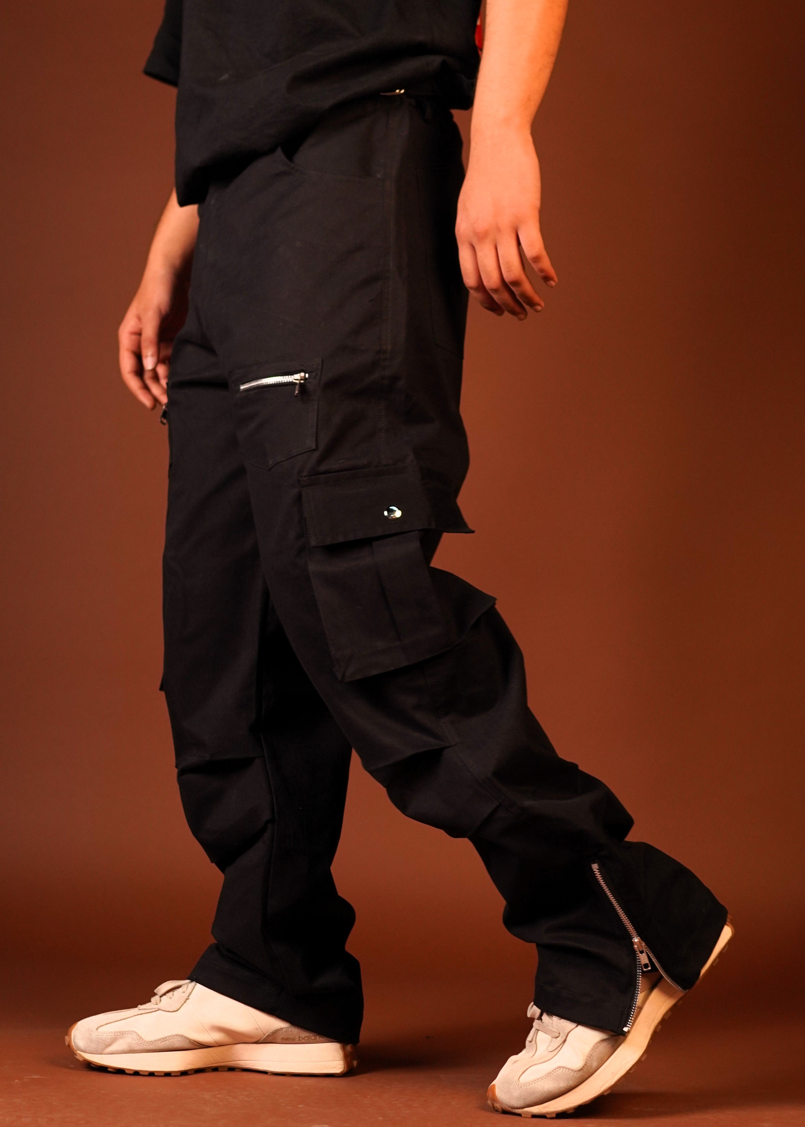 Multi Pockets Side Zipper Black unisex Cargo Pants